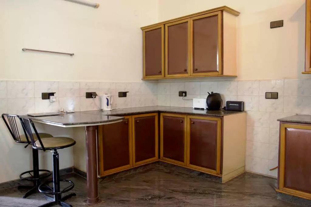 Villa Serena Bangalore Luaran gambar
