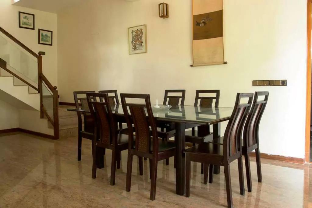 Villa Serena Bangalore Luaran gambar